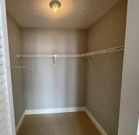 16909 N Bay Road Sunny Isles Beach FL 33160