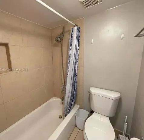 16909 N Bay Road Sunny Isles Beach FL 33160