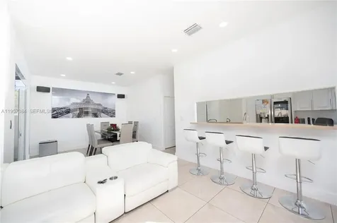 1046 NE 17th Terrace Homestead FL 33033