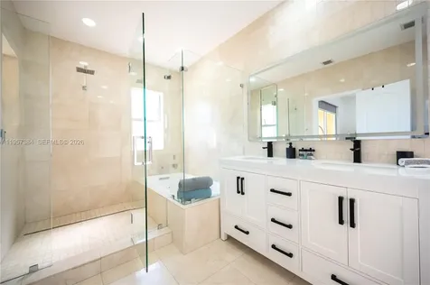 1046 NE 17th Terrace Homestead FL 33033