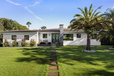 7325 SW 102nd Street Pinecrest FL 33156
