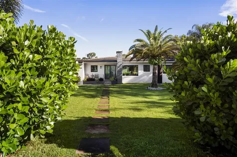 7325 SW 102nd Street Pinecrest FL 33156