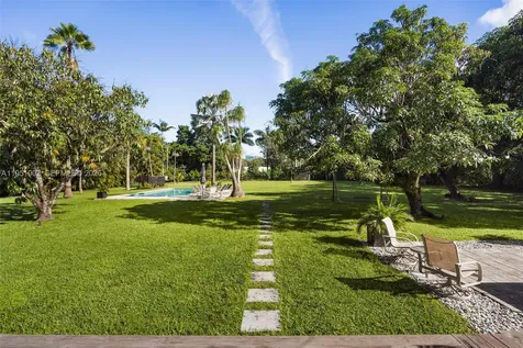 7325 SW 102nd Street Pinecrest FL 33156