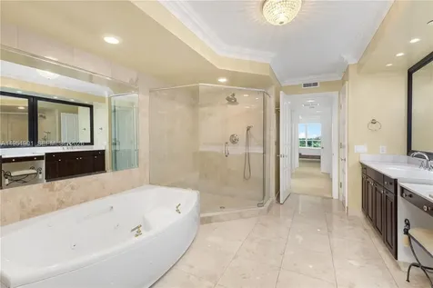 20201 E Country Club Drive Aventura FL 33180