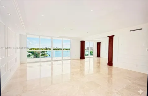 20201 E Country Club Drive Aventura FL 33180