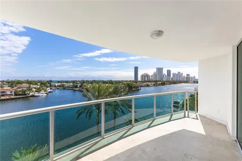 20201 E Country Club Drive Aventura FL 33180
