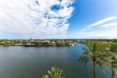 20201 E Country Club Drive Aventura FL 33180