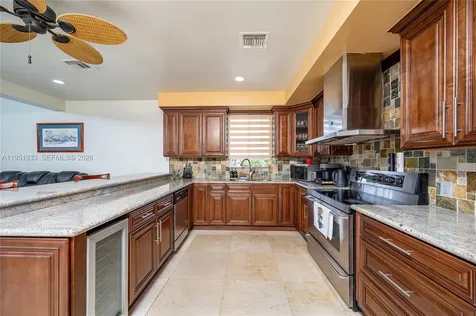 19520 SW 206th Street Miami FL 33187