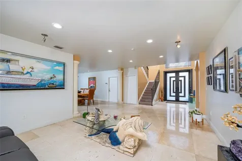 19520 SW 206th Street Miami FL 33187