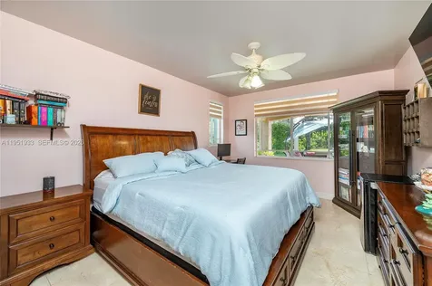 19520 SW 206th Street Miami FL 33187