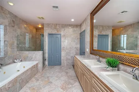 19520 SW 206th Street Miami FL 33187