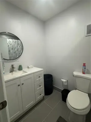 5482 S Lakewood Circle S Margate FL 33063