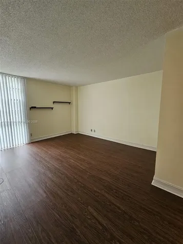 3401 N Country Club Drive Aventura FL 33180
