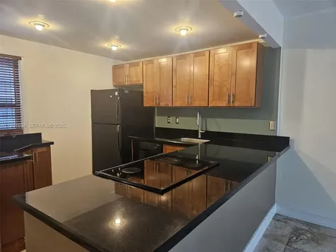3401 N Country Club Drive Aventura FL 33180
