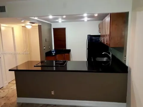 3401 N Country Club Drive Aventura FL 33180