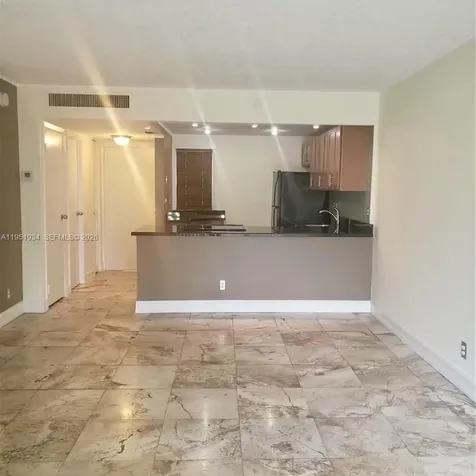 3401 N Country Club Drive Aventura FL 33180
