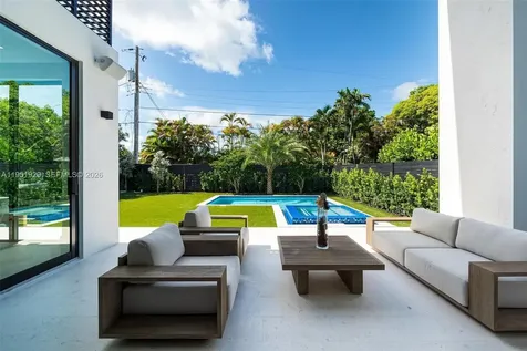 340 SW 20th Road Miami FL 33129