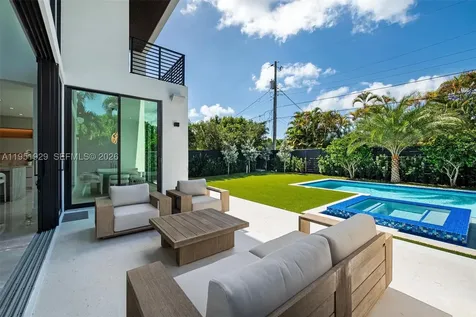 340 SW 20th Road Miami FL 33129