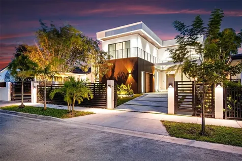 340 SW 20th Road Miami FL 33129