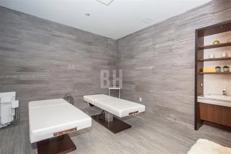 45 SW 9 Street Miami FL 33130