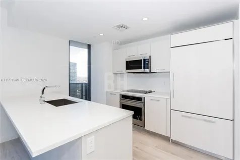 45 SW 9 Street Miami FL 33130