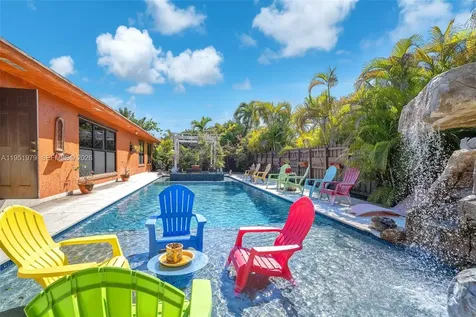 21424 NE 19th Court Miami FL 33179