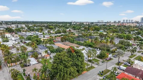 623 NE 4th Street Hallandale Beach FL 33009