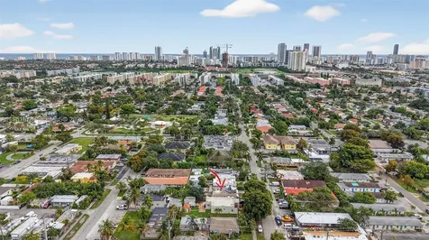623 NE 4th Street Hallandale Beach FL 33009