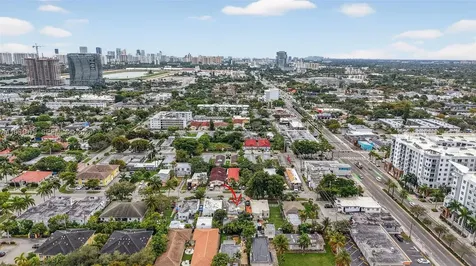 623 NE 4th Street Hallandale Beach FL 33009