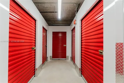 420 SW 7th Street Miami FL 33130