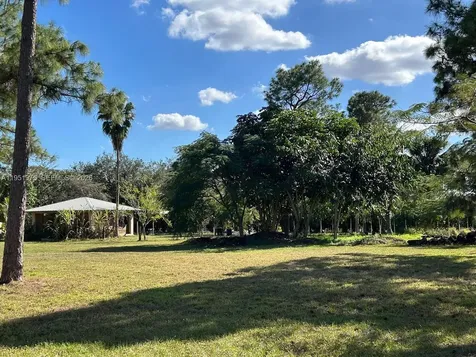17970 50th Street N Loxahatchee FL 33470
