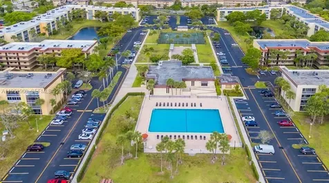3070 NW 48th Terrace Lauderdale Lakes FL 33313