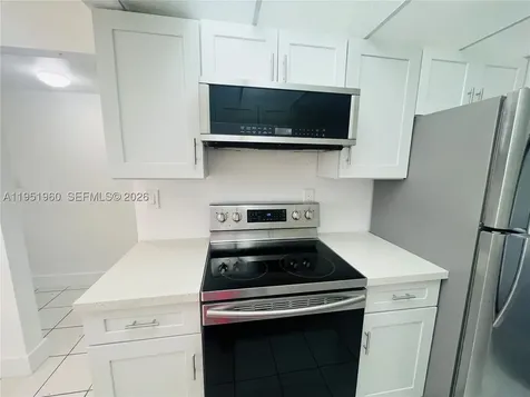3070 NW 48th Terrace Lauderdale Lakes FL 33313