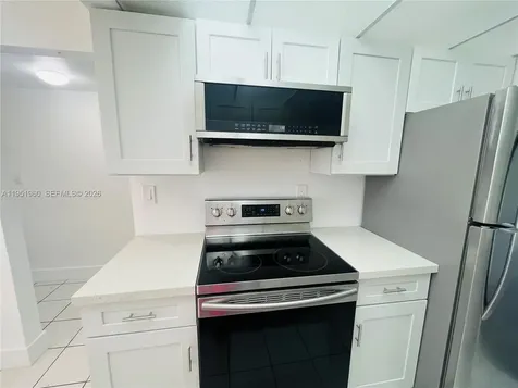 3070 NW 48th Terrace Lauderdale Lakes FL 33313