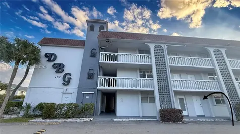 400 SE 10th Street Deerfield Beach FL 33441