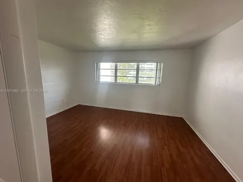 7344 SW 82nd Street Miami FL 33143