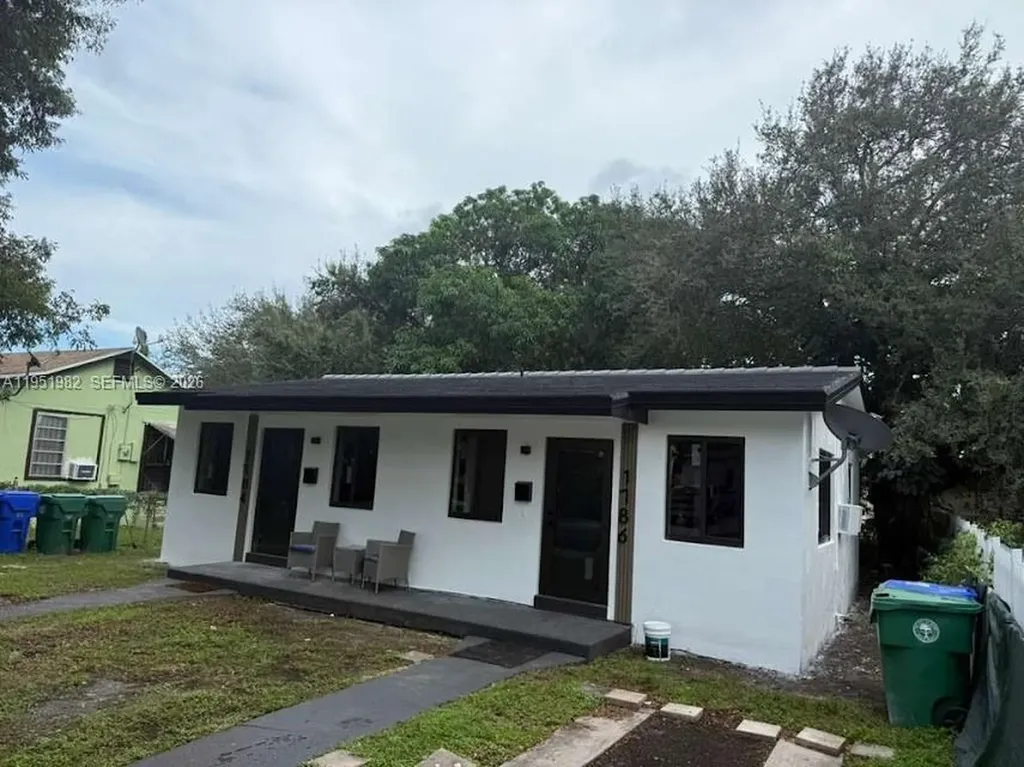1786 NW 53rd Street Miami FL 33142