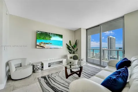 2600 E Hallandale Beach Boulevard Hallandale Beach FL 33009