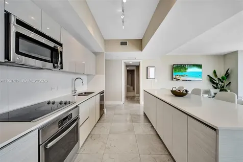 2600 E Hallandale Beach Boulevard Hallandale Beach FL 33009