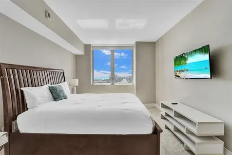 2600 E Hallandale Beach Boulevard Hallandale Beach FL 33009