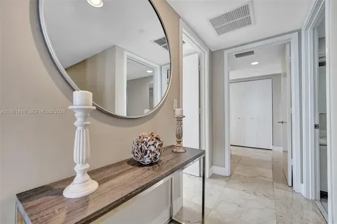 2600 E Hallandale Beach Boulevard Hallandale Beach FL 33009