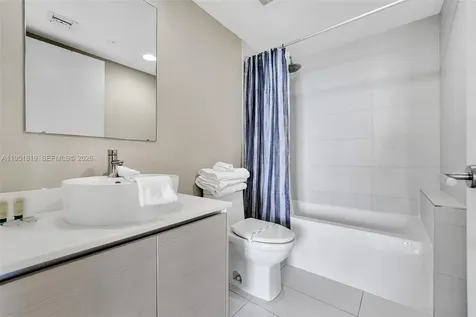2600 E Hallandale Beach Boulevard Hallandale Beach FL 33009