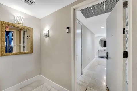 2600 E Hallandale Beach Boulevard Hallandale Beach FL 33009