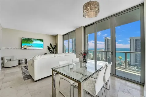 2600 E Hallandale Beach Boulevard Hallandale Beach FL 33009