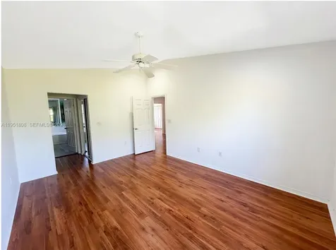 1145 W Lake Street Hollywood FL 33019