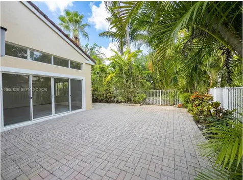 1145 W Lake Street Hollywood FL 33019