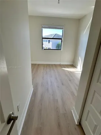9113 NW 159th Street Miami Lakes FL 33018
