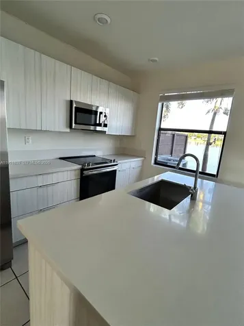 9113 NW 159th Street Miami Lakes FL 33018