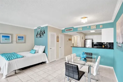 2501 S Ocean Drive Hollywood FL 33019