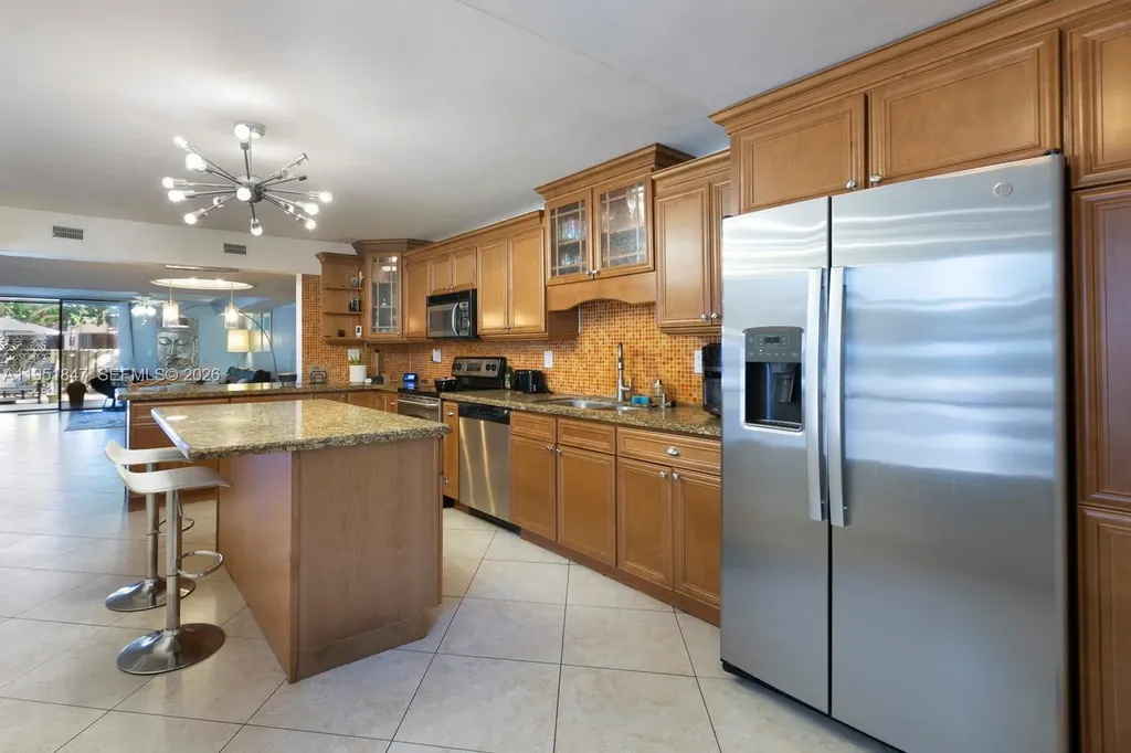 20537 NE 6th Court Miami FL 33179
